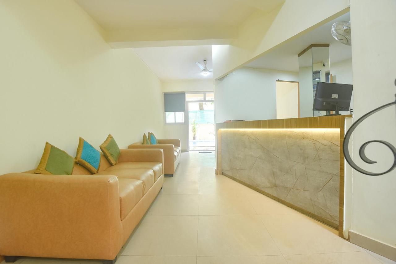 Fabexpress De Classio With Pool - Nr Candolim Beach Hotell Eksteriør bilde